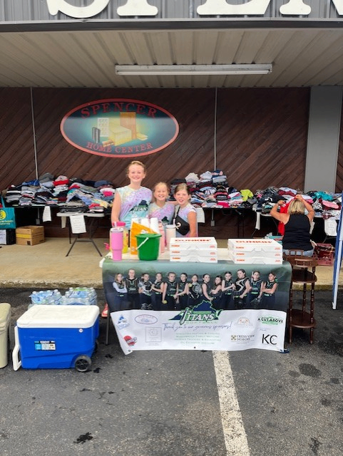 Volunteers at Unity4Kids clothing drive
